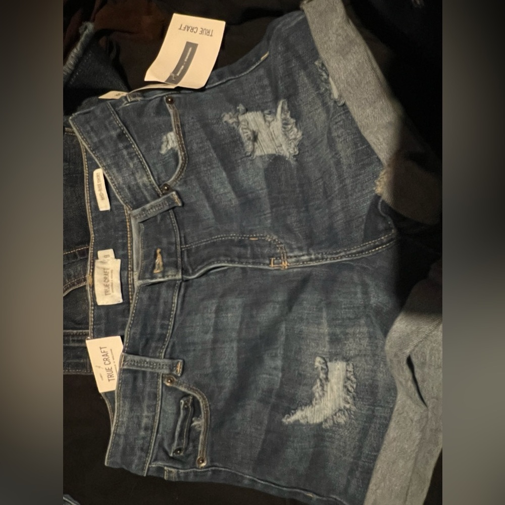 True craft Jean shorts